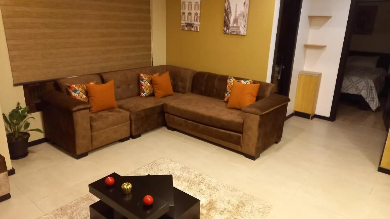 Departamento 2B En Condominio La Victoria 쿠엔카 0*,  에콰도르